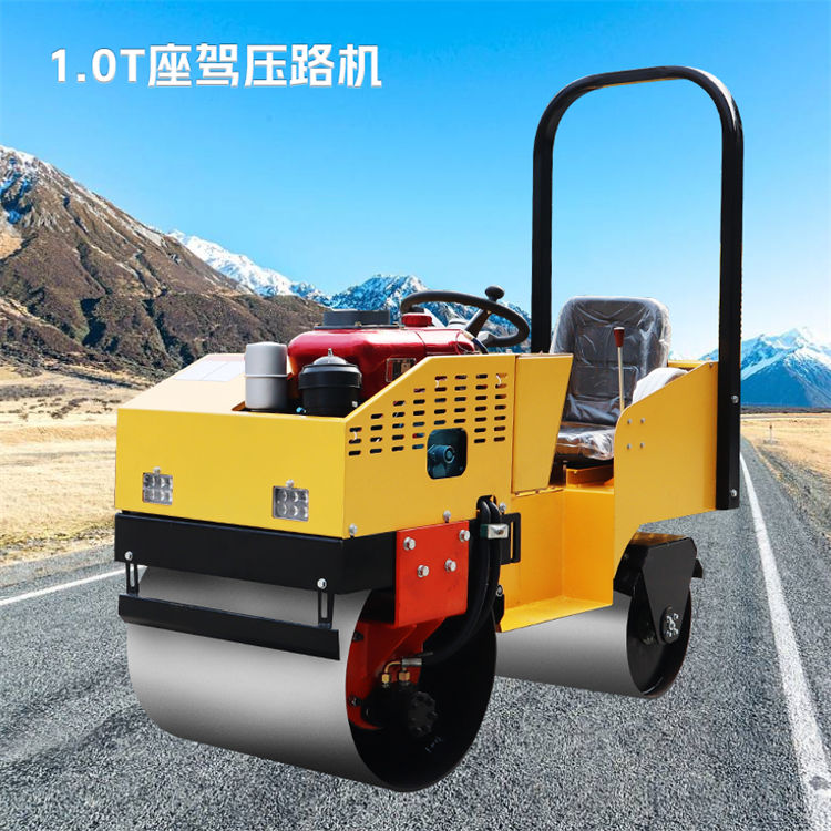 1.0座駕壓路機(jī) 